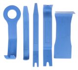 Set of plastic tools for dismantling of automobile parts