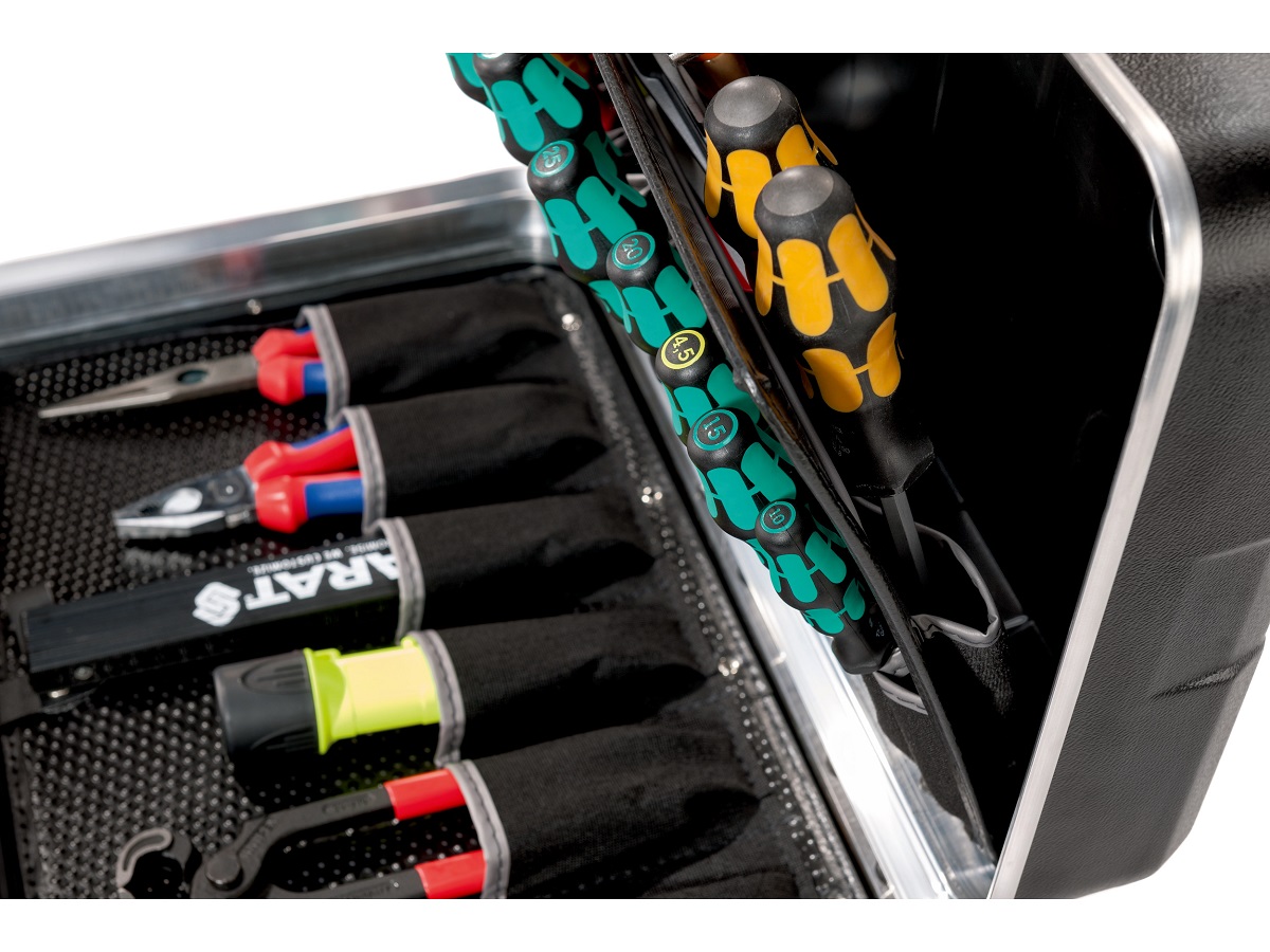 Куфар за инструменти SILVER Beginner, 27 джоба, 480x360x190mm, X-ABS