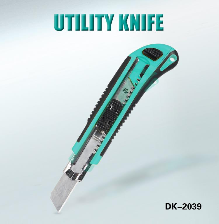 Макетен нож, 170mm, 3 резервни ножчета, гумиран, DK-2039, PRO'S KIT